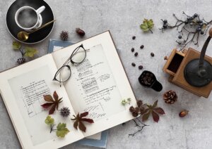 【必読】大学生におすすめの本8選！教養を深める作品や恋愛小説も