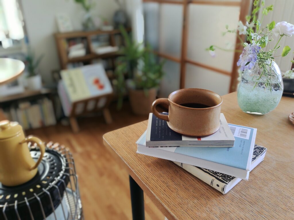 【ジャンル別】読書体験を格上げするコーヒーペアリング
