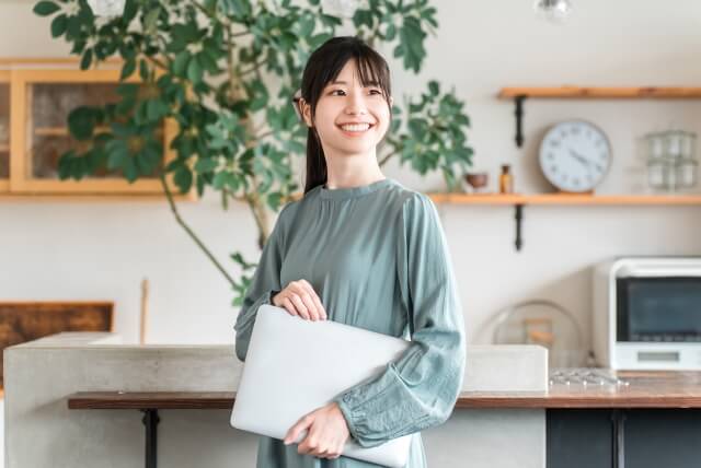 LLMO対策会社を外注する際の費用相場