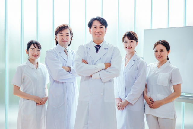 医師の記事監修とは