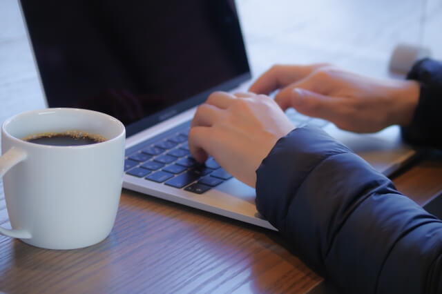 AIツールでSEOライティングを行う際の注意点とリスク