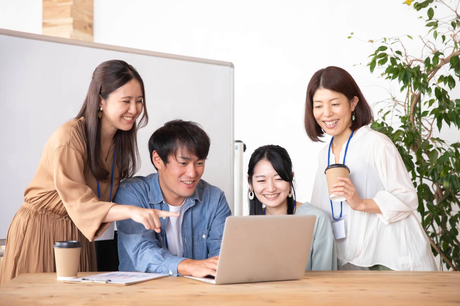 コーポレートサイトの制作費用を抑える5つのコツ