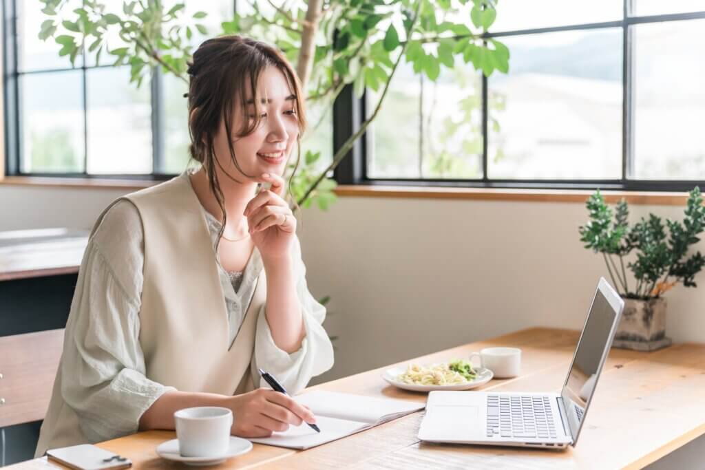 さらに便利！「site:」コマンドと組み合わせたい検索演算子の使い方