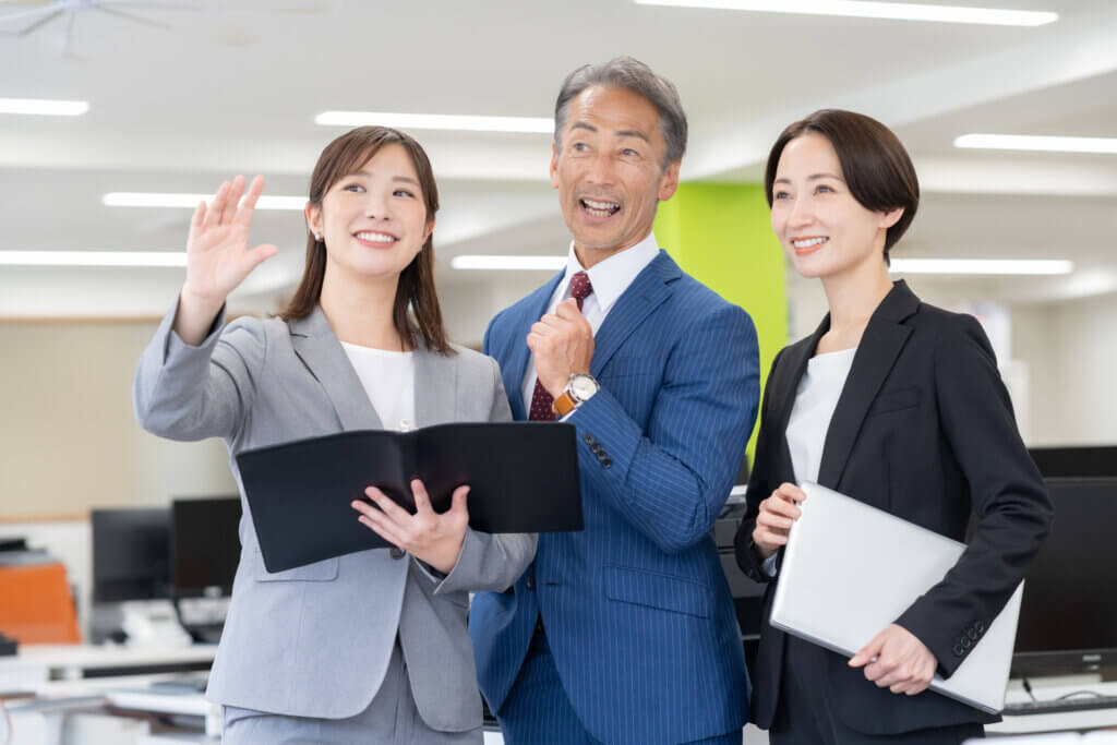 【社員向け】社内報・採用PRで使えるインタビューの質問例