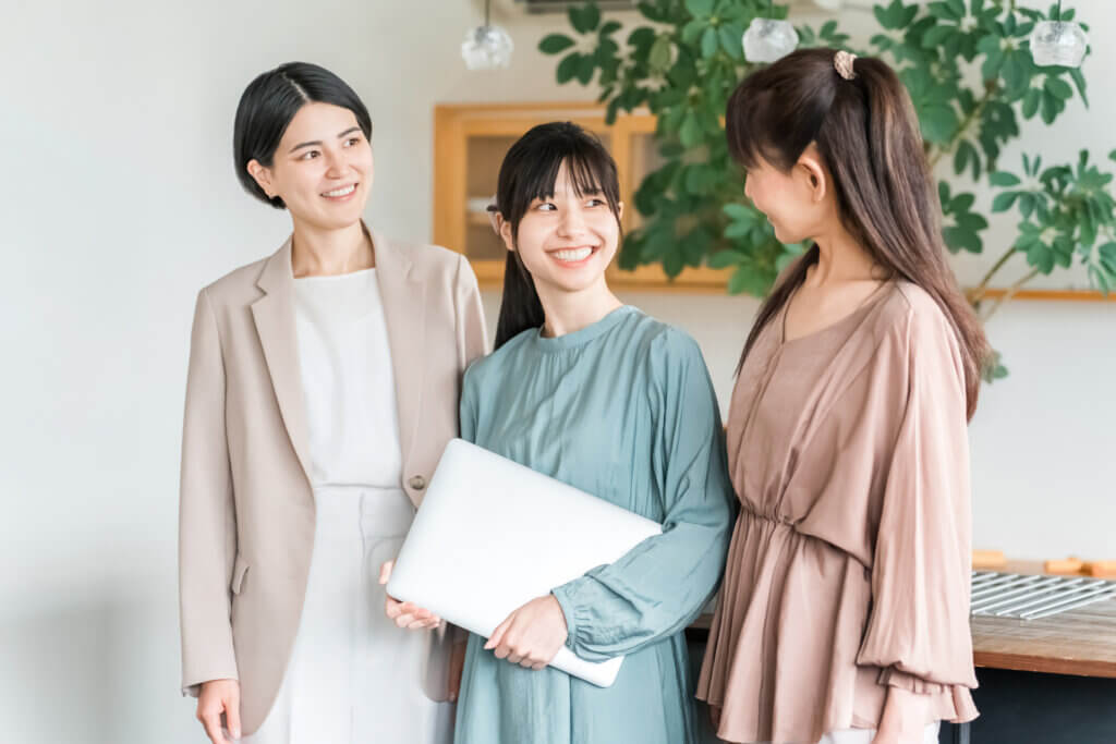【顧客向け】導入事例・ユーザー調査で使えるインタビューの質問例